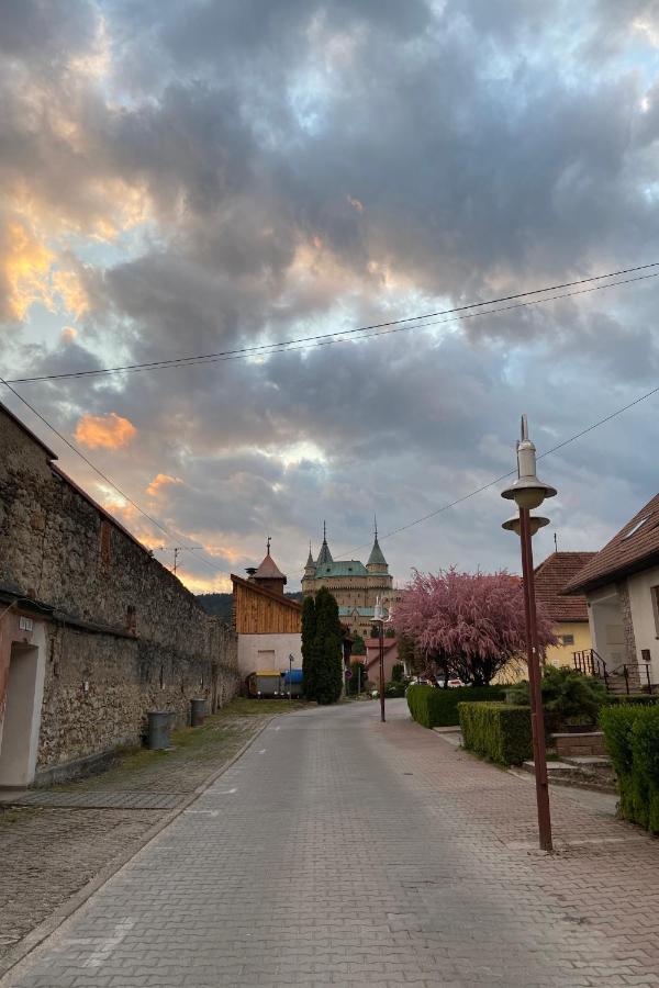 Apartments Hradny Mur Bojnice Dış mekan fotoğraf